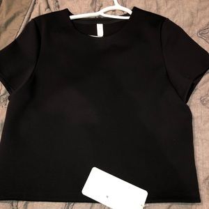 Lulu Lemon Nylon Short Sleeve Shirt